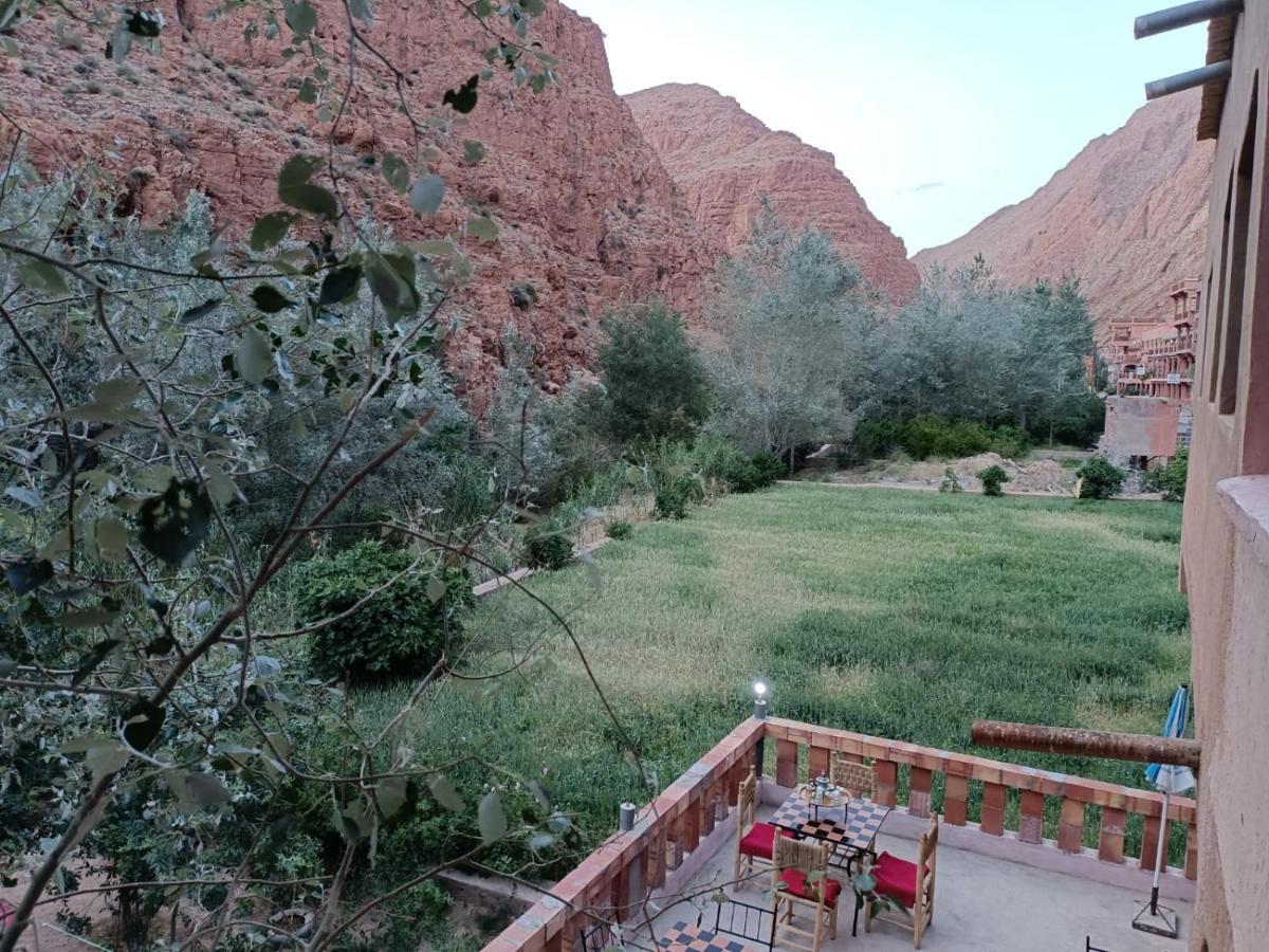 Riad Pizzeria Marhaba Akhendachou n'Ait Ouffi Exterior photo